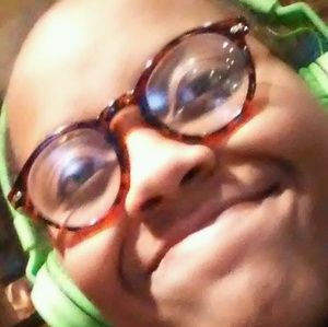 Meet your Posher, Rita